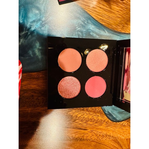 Pat McGrath eyeshadow palette bundle - Picture 5 of 5